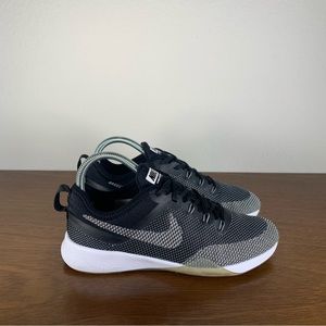 Nike - Zoom Dynamic Athletic Shoes - Women’s 6